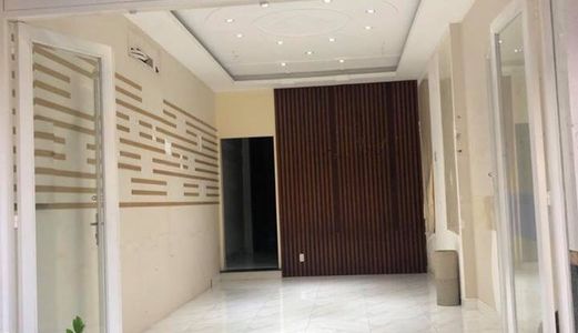 Cho Thuê Nguyên Căn 18A Nguyễn Trãi, Quận 1, Cách Ngã 6 Phù Đổng 50M, Trung Tâm Quận 1