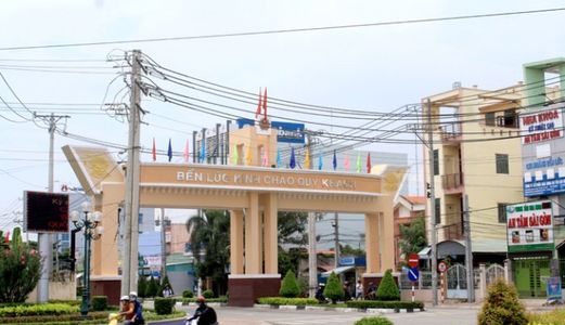 Chính Chủ Bán Gấp Lô Đất Gần Thị Trấn Bến Lức Giá 400 Tr, Diện Tích 105M2 Thổ Cư, Sổ Riêng