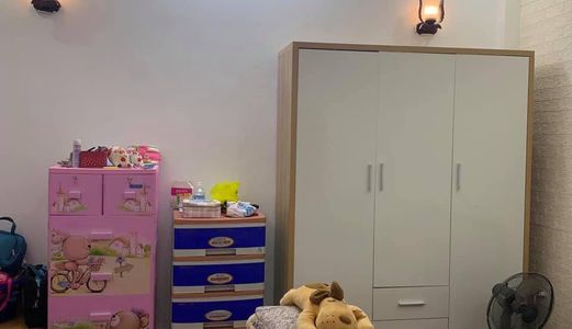 Chỉ  3,6 Tỷ Kinh Doanh Sấm Uất Lê Trọng Tấn,ô Tô Đỗ Cửa Diện Tích Khoảng 42M2  5 Tầng