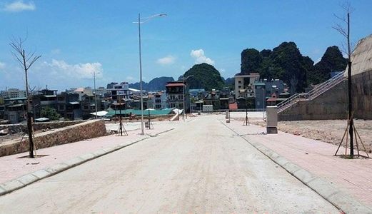 Bán Lô Lk15-4,5,6 Kđt Đồi Ngân Hàng,p.hồng Hải.Diên tích: 75M2, mặt tiền: 6M. Hướng: Đông Nam