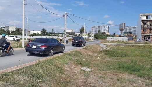 Đất Sổ Hồng Quận Bình Tân 100M².