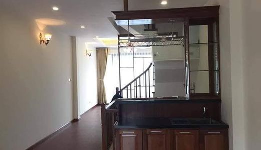 Bán Gấp Nhà Ở Quận Tây Hồ, Thiết Kế Sang Trọng, Diện Tích 48M2, Giá 4.2 Tỷ