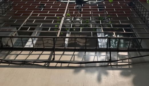 Cần Bán Nhà Trong Ngõ 127 Trịnh Công Sơn - Tây Hồ - Hà Nội