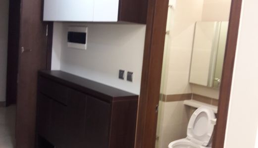 Chính Chủ Cần Bán Căn Hộ 2 Phòng ngủ, 2 Vệ Sinh Tràng An Complex, Giá Thương Lượng.