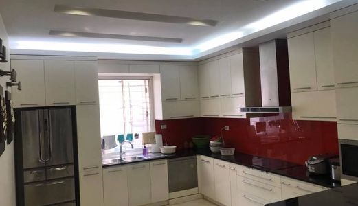 9 Tầng Thang Máy, Ô Tô Tránh, Mặt Tiền Lớn, Kinh Doanh Khủng Quận Cầu Giấy 