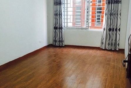 Bán Nhà 5 Tầng Trần Quốc Hoàn, Ngõ Rộng, 36M2 X 3,5M, Giá 3,6 Tỷ