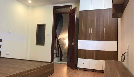 Bán Nhà Quận Cầu Giấy Phố Vip Kinh Doanh, Văn Phòng 70,5M2 X 5 Tầng - Ô Tô Đỗ Cửa - 0902139199