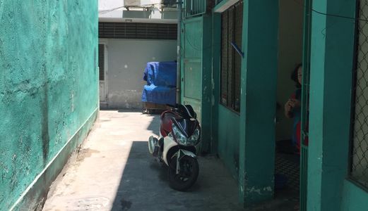 Bán Nhà 2 Tầng Sau Lưng Nhà Mặt Tiền Hải Phòng Kiệt Thông