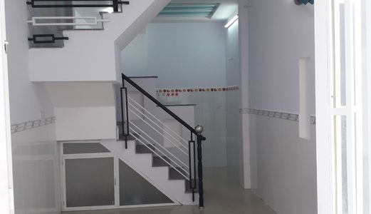 Cần Bán Gấp Nhà Hẻm Đường Phạm Ngọc, Quận Tân Phú, Giá 2.6 Tỷ (Thương lượng).