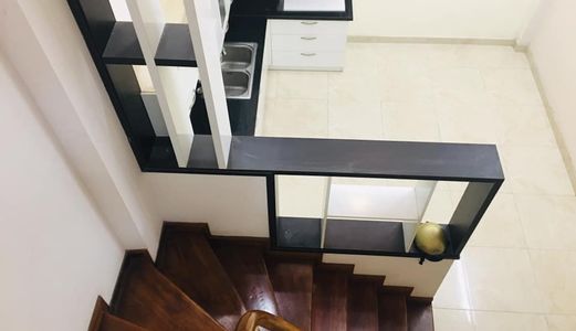  Bán Nhà Tuyệt Đẹp Quận Cầu Giấy Nhà Đẹp Gõ Thông 40M2 X 5 Tầng - Giá Thương Lượng