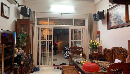 Nhà Gara Thoáng Mát Yên Tĩnh Trí Thức Nội Thất Đẹp 8 Tỷ Văn Cao Ba Đình