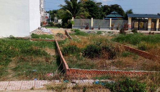 Bán Lô Đất 83M2 Thổ Cư 100% Giá 2Ty4 Thương Lượng Tại Ngô Chí Quốc.