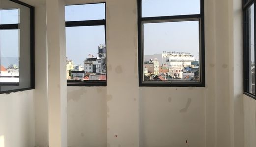 Cho Thuê Nhà Mặt Tiền Hẻm Xe Hơi 152/4 Nguyễn Trãi, Quận 1.