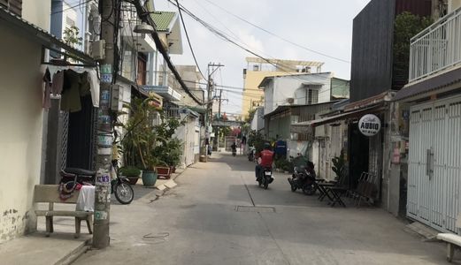 Chuyển Đổi Nơi Ở Bán Nhà Hẻm xe hơi Gò Ô Môi .Diện tích: 5.1X11M. 1Trệt ,2Lầu ,4 Phòng ngủ. Tặng Nội thất Cao Cấp . Giá 5.85 Tỷ .