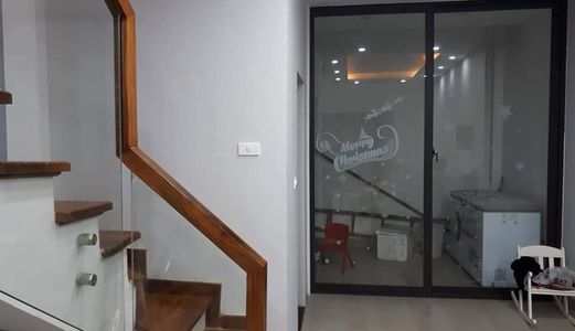 Bán Gấp Nhà Mới Đẹp Phố Kim Đồng, 5 Tầng X 55M2 Ô Tô Đỗ Cửa Chỉ 5.4 Tỷ - 0379.665.681