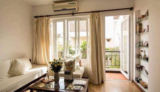Nhà Đẹp 7 Tầng, Kinh Doanh Sầm Uất, Ô Tô Tránh, Kim Mã, Ba Đình, Giá 20.6 Tỷ