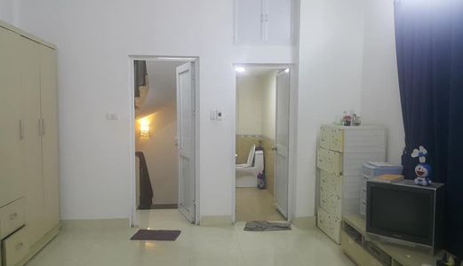 Nhà Đẹp Phân Lô Đường Giải Phóng 57M2, 3.65 Tỷ Hoàng Mai