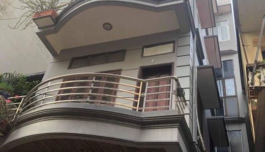 Bán Gấp Nhà Chính Chủ Phố Tân Mai, 4 Tầng X 90M2 Ô Tô Vào Nhà, Chỉ 5.9 Tỷ - LH 0379.665.681