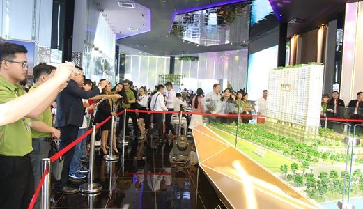 Căn Hộ Quận 7 /Tiện Ích 5*/ 1.2 Tỷ - Khu Cao Cấp Hoàng Quốc Việt - Lh:0937178686