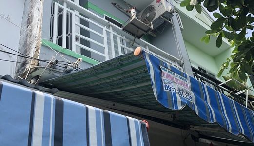 Bán Nhà Đẹp Hẻm 2174 Htp . Dt 3.2X8M. 1Tr,1 Lầu ,2Pn. Giá 980 Tr .