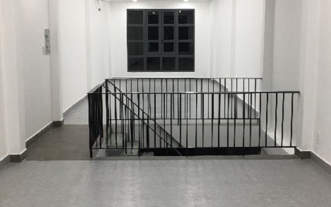 Cho Thuê Nguyên Căn 18A Nguyễn Trãi, Quận 1, Cách Ngã 6 Phù Đổng 50M, Trung Tâm Quận 1