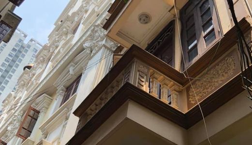 Bán Nhà Hoàng Quốc Việt, Nhà Đẹp, Ngõ Rộng, 49M, 4 Tầng, 4.5 Tỷ