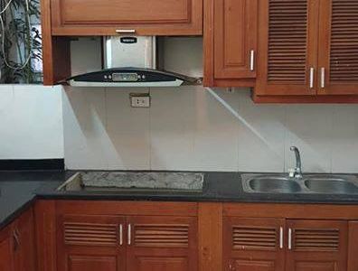 Cần Bán Gấp Nhà Xuân La, Tây Hồ 40M2 X 5 Tầng, Giá 3,45 Tỷ, Nhà Đẹp Ở Luôn Gần Hồ. Lh: 0981048583