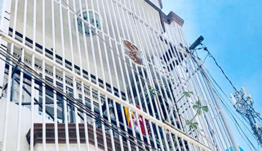 Cần Bán Gấp Căn Nhà 4 Tầng, 5Phòng Ngủ, 6Wc, Dt= 63M2 Lê Văn Huân, P13, Tân Bình