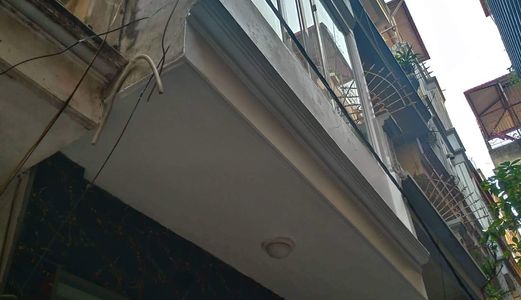 Bán Nhà Đẹp Ở Ngay Lê Trọng Tấn 28M2X 4 Tầng, Giá 2,8 Tỷ.