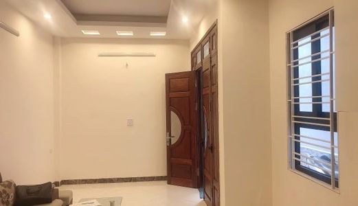 Bán Nhà Ngõ Quỳnh Bạch Mai, Dtich 35M X5Tầng, Giá Chỉ 3,4 Tỷ