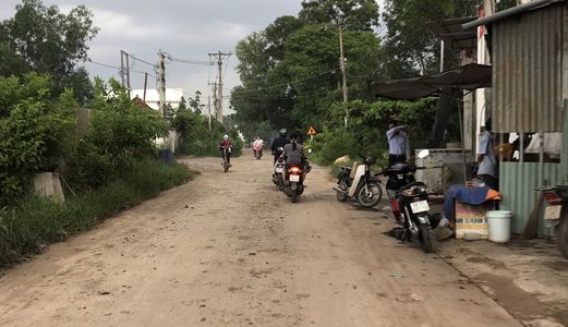 Ông Anh Cần Bán Lô Đất Gần Đường Phùng Hưng Sổ Đỏ, 100% Thổ Cư.