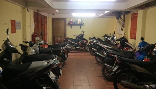 Bán Toà Nhà Kinh Doanh, 8 Tầng, Thang Máy, 29 Phòng, 100 Tr/tháng 12 Tỷ