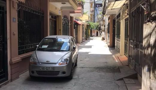 Nhà Siêu Đẹp, 5 Tầng, Ô Tô Đỗ Cửa, Bùi Xương Trạch - 2,5 Tỷ.