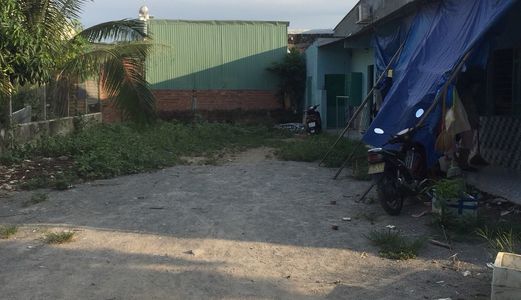 Bán Lô Đất Kiệt 3M Kiệt Ototo Vào Đươc Kiệt Thông Vị Trí Quá Đẹp