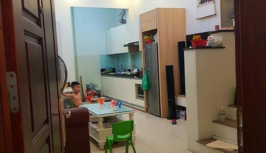 Siêu Hiếm Nhà Bán 38M2 5T Kinh Doanh Phùng Hưng Hoàn Kiếm Ô Tô Đỗ Cổng 6.4 Tỷ 091Xxx