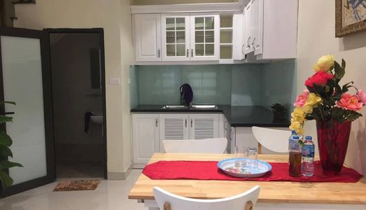 Hot! 5 Tầng, Cầu Giấy, 3.2 Tỷ