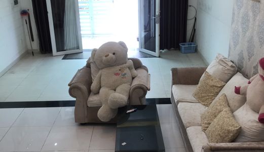 Chính Chủ Chuyển Công Tác Bán Nhanh Nhà Khu Phạm Hữu Lầu. Diện tích 5X18M. 3 Tầng. Có Nội thất. Giá 8.3 Tỷ.