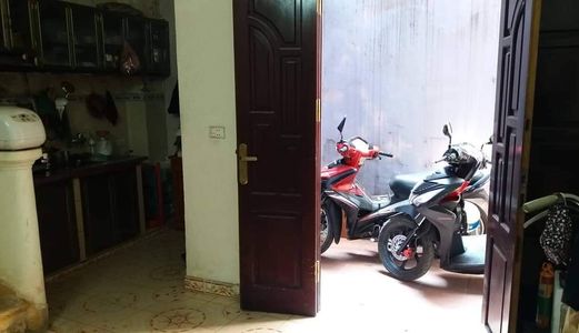 Hot Hot Hot! Bán Nhà Chính Chủ 4 Tầng, Ngõ Ô Tô Đường Bùi Xương Trạch. Giá Quá Đẹp Chỉ 1.75 Tỷ.