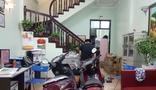 Siêu Rẻ, Nhà Mặt Phố Giải Phóng, 140M2, 4 Tầng, 2 Mặt Ô Tô Trước Sau, 9.6 Tỷ, 0379.665.681