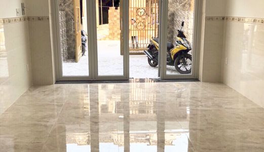 Nhà Mới Xây 1 Trệt 2 Lầu Đã Có Sổ Hồng Riêng - Sau Làng Đại Học