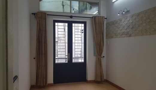 Bán Gấp Nhà Đẹp, Hẻm 3M Cao Thắng, P. 4, Q. 3. Diện tích 29M2. Giá 3.85 Tỷ - 0909082692