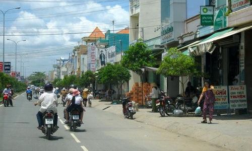 Bán Gấp Lô Đất Thổ Cư Có Sổ Xã Tân Nhựt Bình Chánh 300M2 Giá Thương Lượng