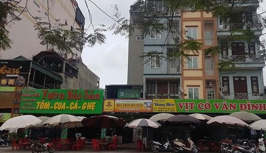 Nhà Mặt Phố Nguyễn Hữu Thọ, 60M2, Mặt tiền 4.5M, Vỉa Hè Đá Bóng, 8 Tỷ, 0379.665.681