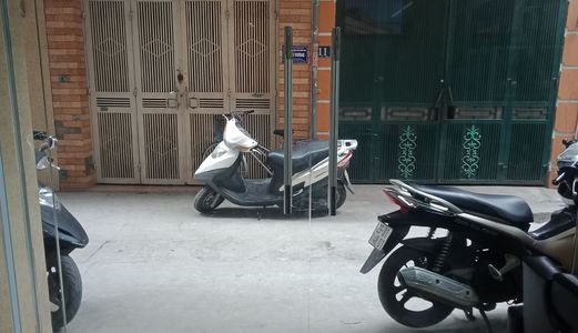 Bán Nhà Minh Khai - Mặt Ngõ Ô Tô Đỗ Cửa - Kinh Doanh - 3 Bước Ra Phố - Chưa Đến 4 Tỷ