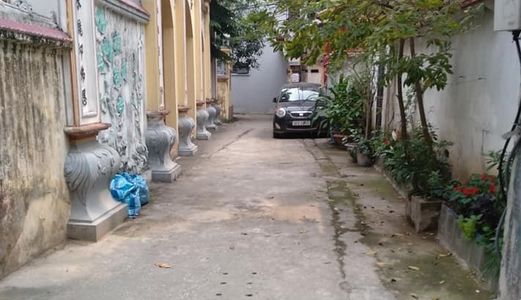 Cần Bán Gấp Nhà Phố Xã Đàn2, 2 Tầng, Ô Tô Đỗ Cửa, Giá Rẻ Chỉ 2.6 Tỷ