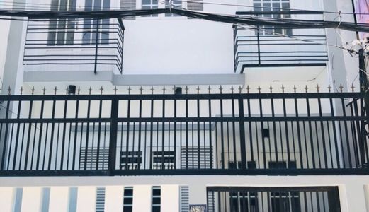 Bán Nhà Hẻm Xe Hơi Nguyễn Thị Hương .Dt 5X10M. 1Trệt,1 Lầu ,2Phòng Ngủ. Giá 3 Tỷ 150 Triệu .