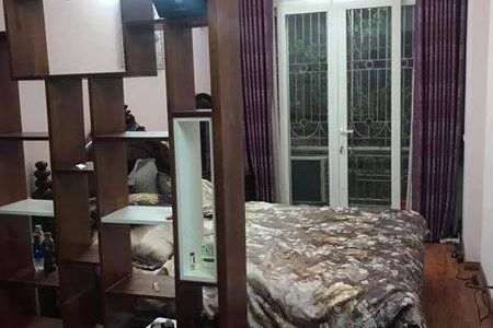 Cầm Tiền Thì Sợ Tiền Rơi, Cầm Tiền Mua Nhà Chẳng Lo Thiệt Gì