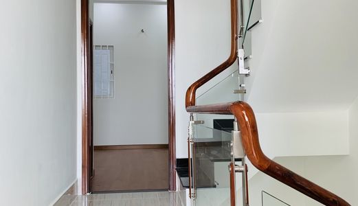 Bán Nhà Phố Mặt Tiền, Võ Văn Kiệt, quận 8, Diện tích; 4X14M, giá; 5,1Tỷ