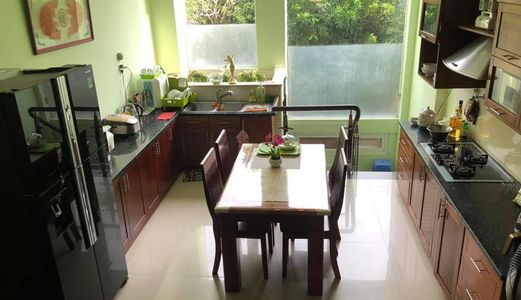 Nhà Hẻm Xe Hơi Lê Văn Sỹ, Trung Tâm Q3, 62M2, 3 Lầu Chỉ 6,7 Tỷ.