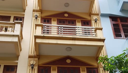 Nhà Đẹp Tái định cư Tu Hoàng 3 Oto Tránh, 50M2,5 Tầng, mặt Tiền 3,5M, 4.2 Tỷ.